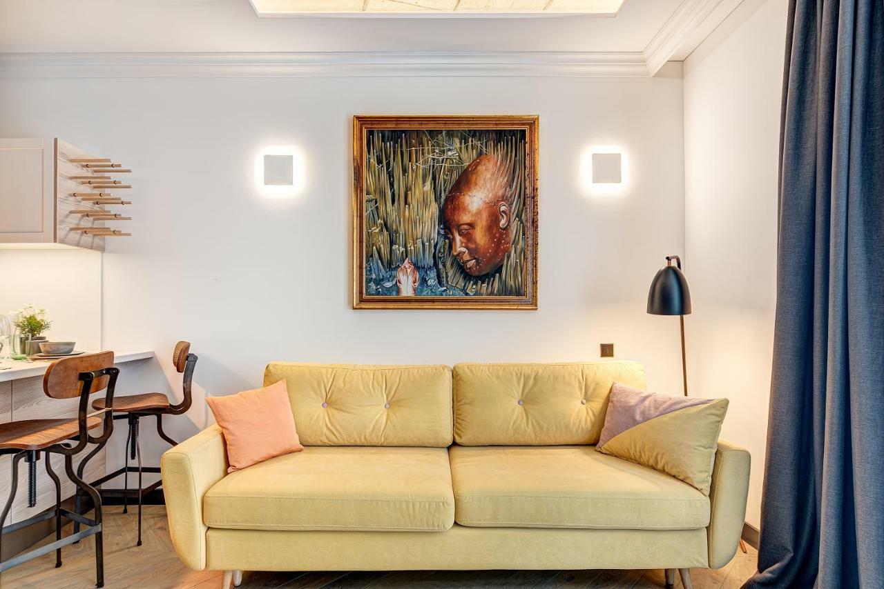 Happy Inn Presidential, Self Check-In, Parking In The Underground Garage VNO Exteriör bild